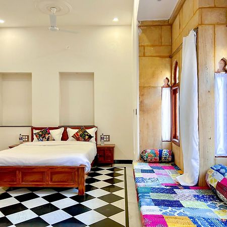Hotel Vasudev Niwas Jaisalmer Exterior photo